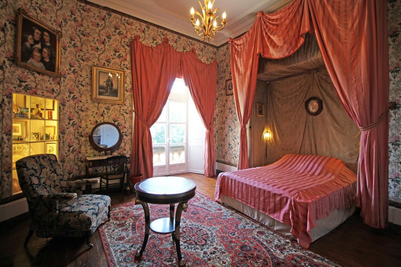 Domaine De Bort Bed and Breakfast Saint-Priest-Taurion Exteriör bild