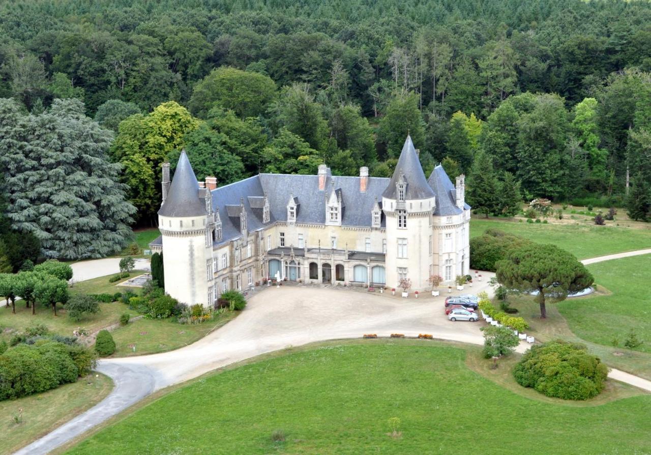 Domaine De Bort Bed and Breakfast Saint-Priest-Taurion Exteriör bild