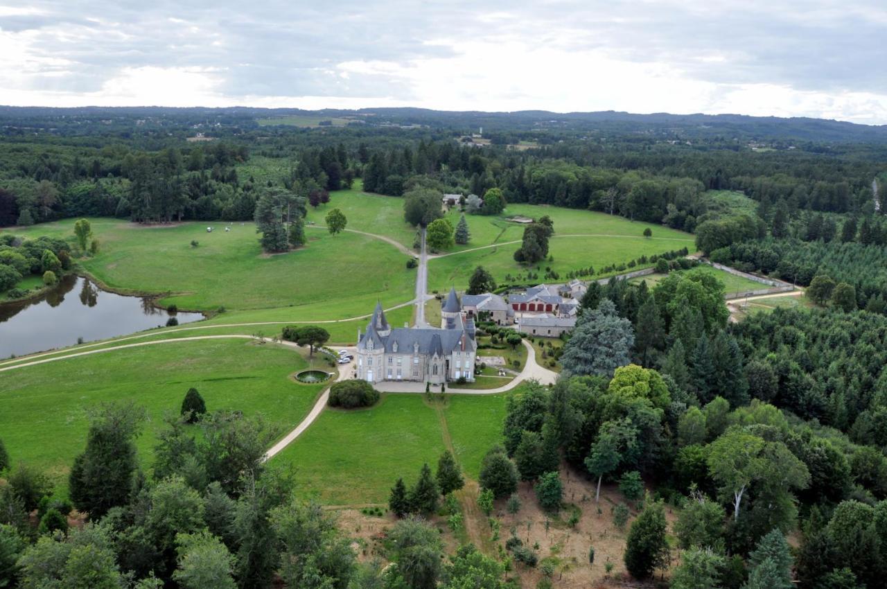 Domaine De Bort Bed and Breakfast Saint-Priest-Taurion Exteriör bild