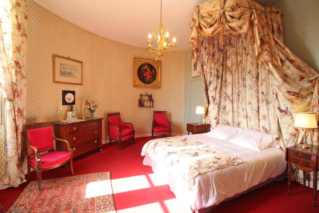 Domaine De Bort Bed and Breakfast Saint-Priest-Taurion Exteriör bild